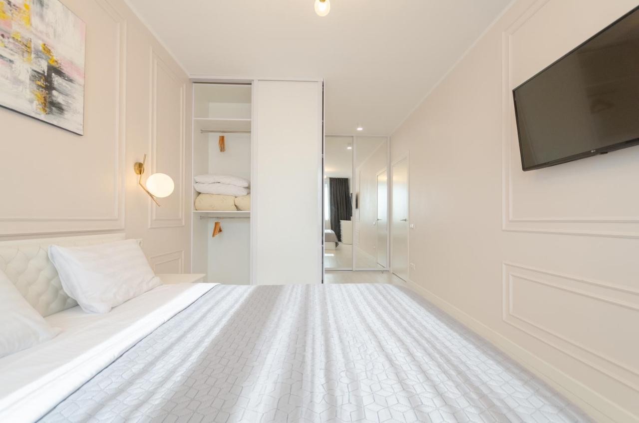 Petrovdom 13-141 In Rc New York Concept House With Bathroom Kiev Esterno foto